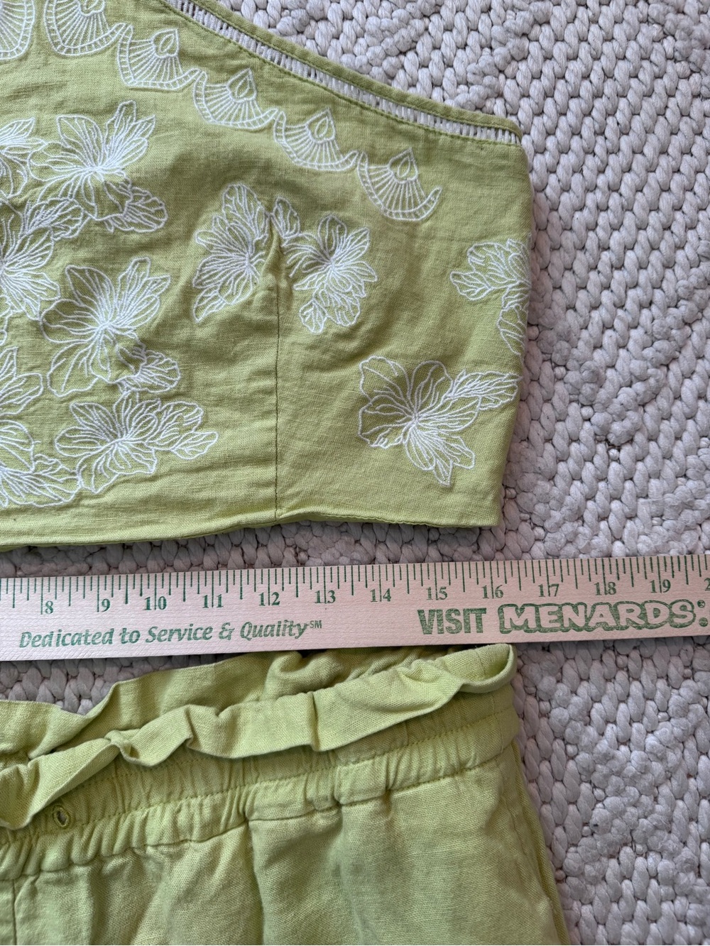 House of Harlow 1960 Lime Green Embroidered Crop Halter Top & Wide Leg Pants Set - Picture 4 of 10